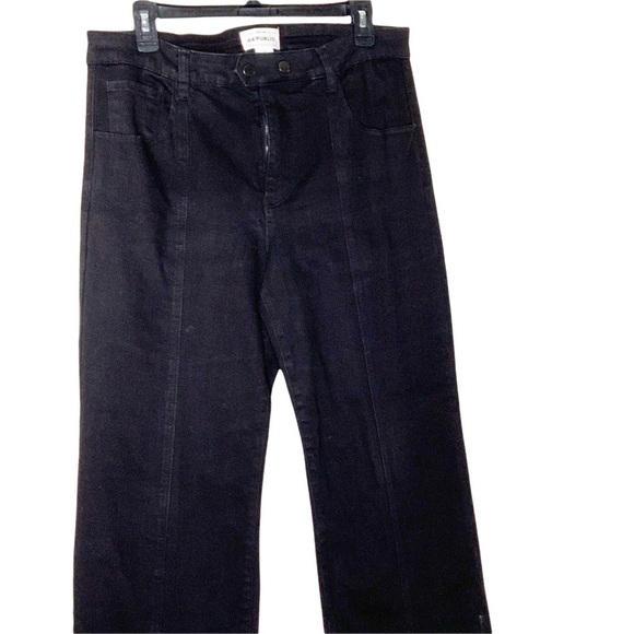 For THE REPUBLIC black relaxed fit denim pants with side hem zippers. Size 12 - Picture 4 of 10